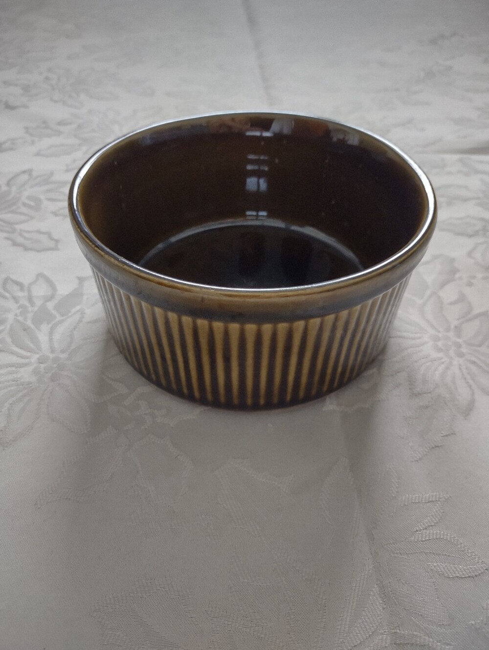 Pfaltzgraff Ceramic Dish Round